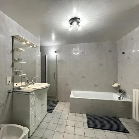 Holiday home Kazerna Helette