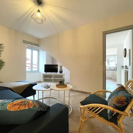 Kazerna Holiday home *